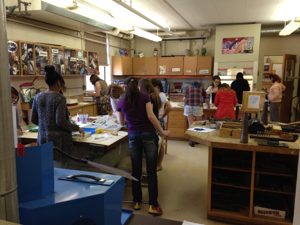 Class working in Dichroic glass studio